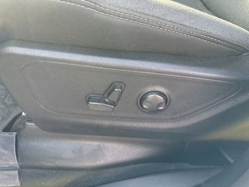 Used 2022 RAM 1500 Big Horn w/ Night Edition image 23