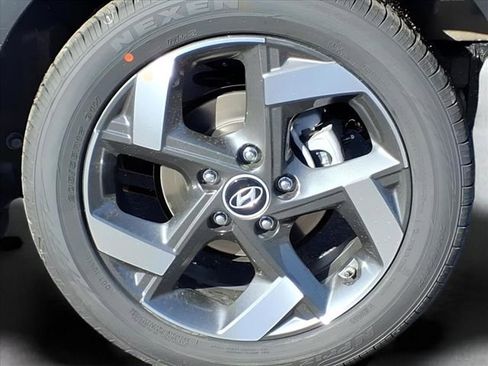 New 2026 Hyundai Venue SEL image 5