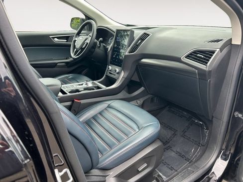 Used 2022 Ford Edge SEL w/ Sport Appearance Package AWD/4WD image 26