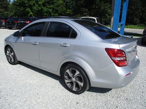 Used 2018 Chevrolet Sonic Premier FWD image 3