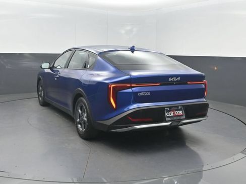 Used 2025 Kia K4 FWD image 23