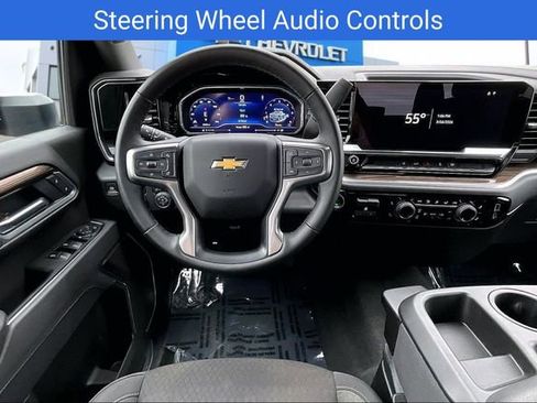 Certified 2025 Chevrolet Silverado 2500 LT w/ Convenience Package image 12