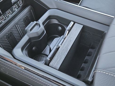 New 2026 RAM 2500 Limited image 29