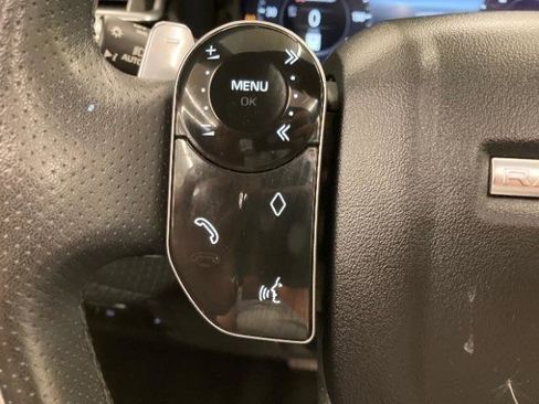Used 2018 Land Rover Range Rover Velar R-Dynamic SE AWD/4WD image 30