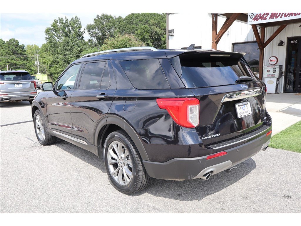 Used 2021 Ford Explorer Limited AWD/4WD image 3