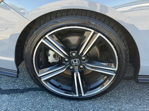 Used 2023 Honda Accord Sport image 10