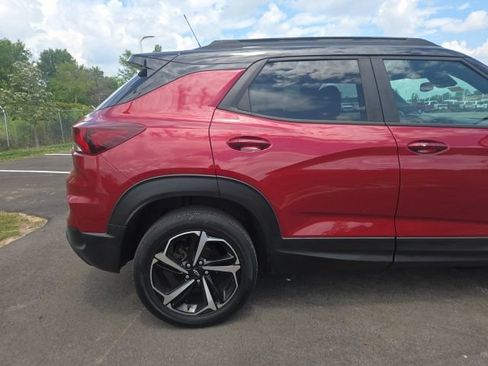Used 2021 Chevrolet TrailBlazer RS w/ Technology Package AWD/4WD image 7