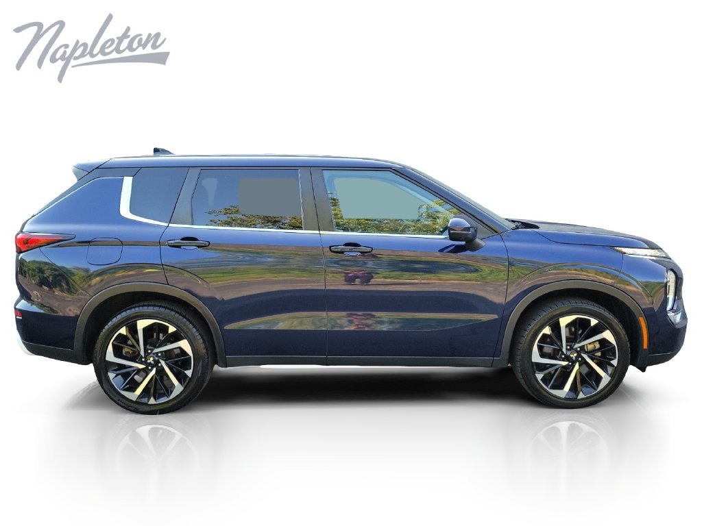 Used 2024 Mitsubishi Outlander SE FWD image 7