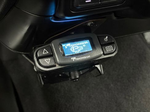 Used 2020 Chevrolet Silverado 1500 LT w/ All-Star Edition AWD/4WD image 24