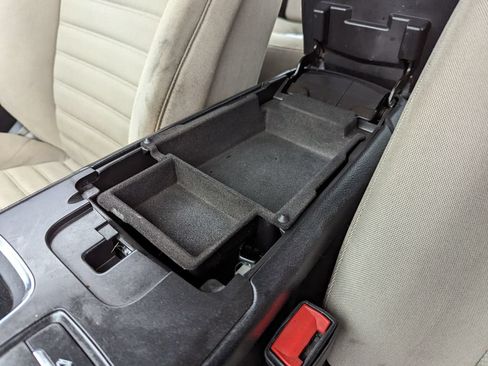 Used 2017 Ford Fusion S FWD image 29