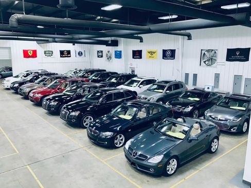 Used 2007 Chevrolet Corvette Convertible w/ Preferred Equipment Group image 10