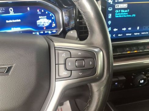 Used 2023 Chevrolet Silverado 1500 RST w/ Convenience Package II AWD/4WD image 19