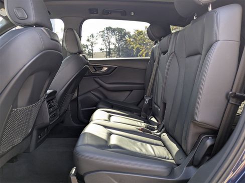 Used 2021 Audi Q7 2.0T Premium Plus w/ Premium Plus Package image 22