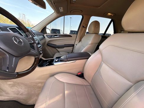 Used 2015 Mercedes-Benz ML 350 ML 350 image 24