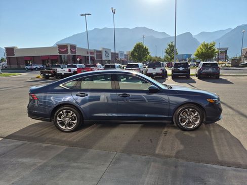 Used 2023 Honda Accord EX image 2