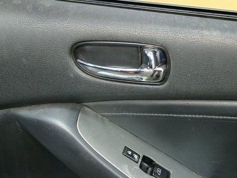 Used 2008 Nissan Altima 2.5 SL w/ SL Pkg image 9