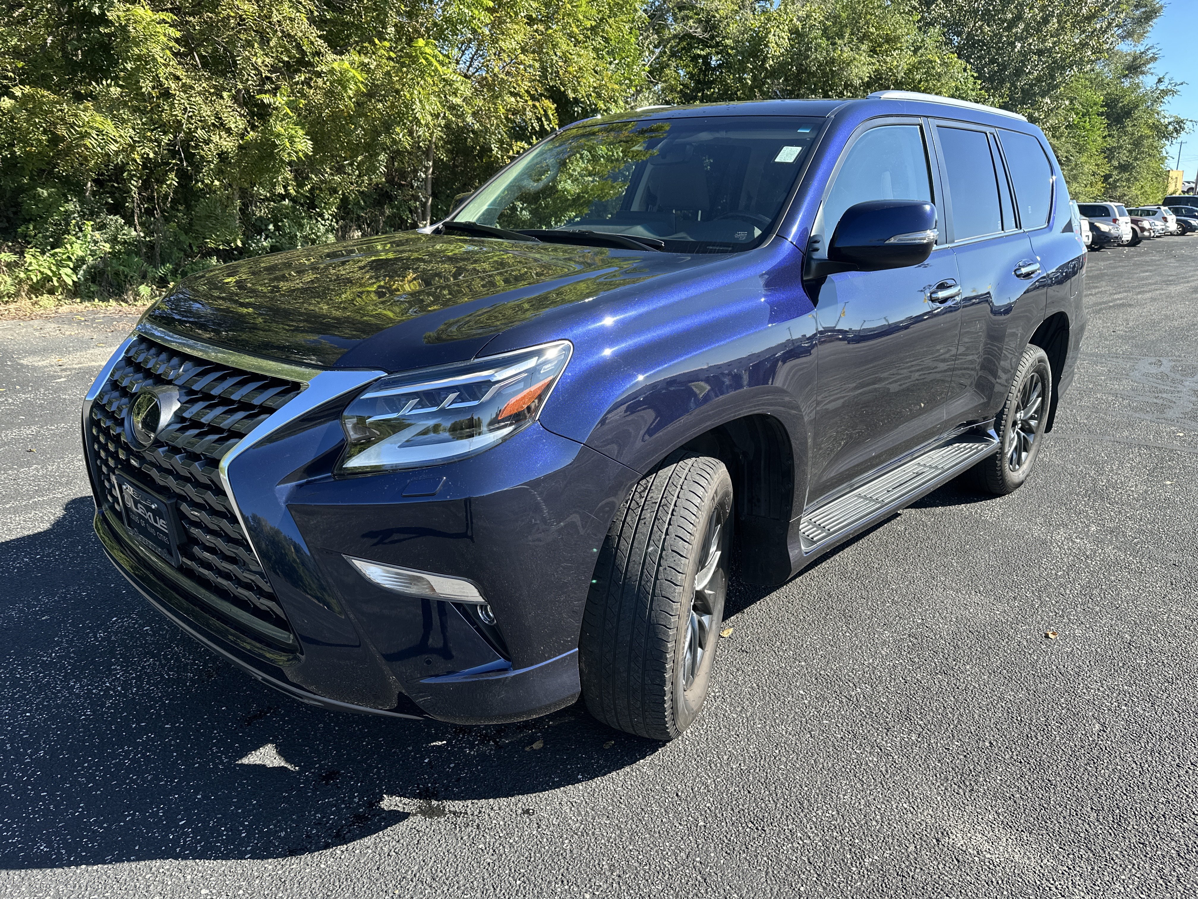 Used 2023 Lexus GX 460 Premium AWD/4WD image 3