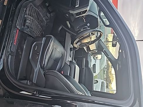 Used 2017 Ford F150 Raptor w/ Equipment Group 802A Luxury image 17