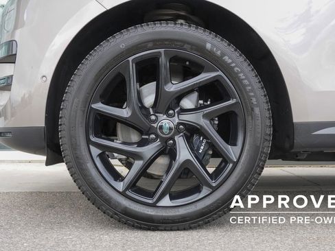 Used 2023 Land Rover Range Rover Sport SE AWD/4WD image 32