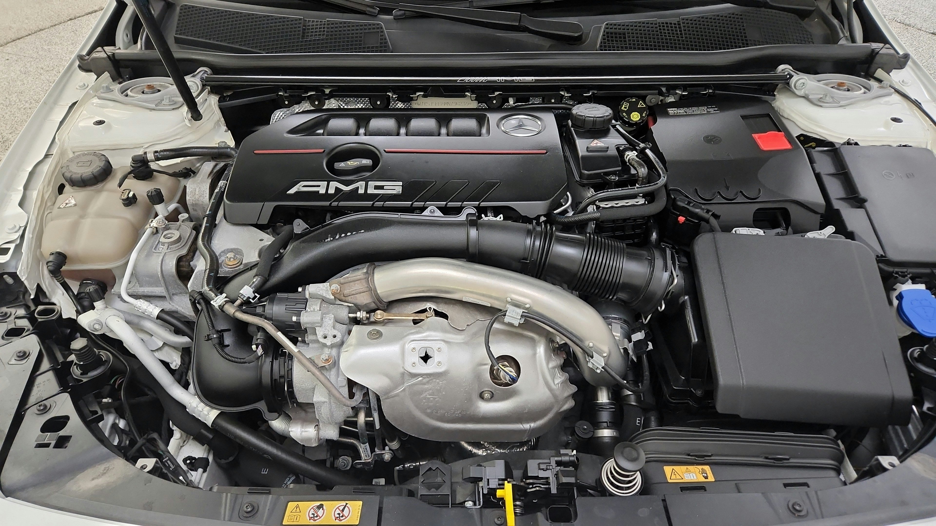 Used 2021 Mercedes-Benz CLA 35 AMG 4MATIC image 38