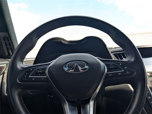 Used 2022 INFINITI Q50 Sensory image 22
