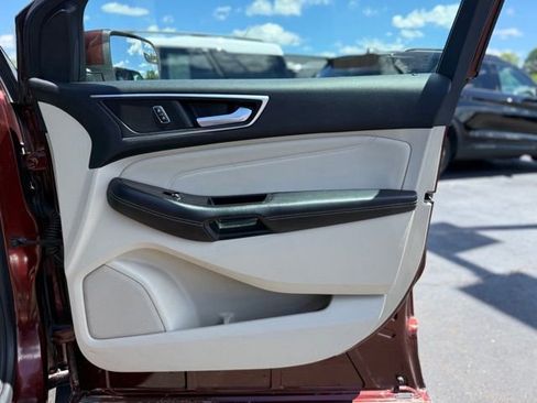 Used 2015 Ford Edge Titanium AWD/4WD image 14