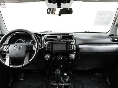 Used 2015 Toyota 4Runner Trail AWD/4WD image 15