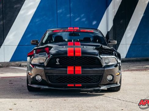 Used 2011 Ford Mustang Shelby GT500 w/ SVT Performance Pkg image 15