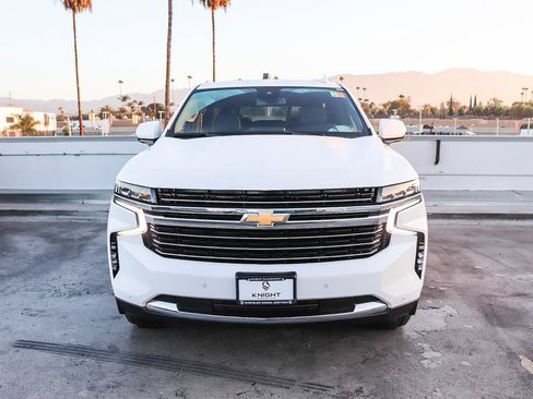 Used 2024 Chevrolet Tahoe LT RWD image 3
