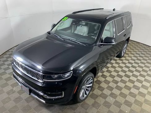 Used 2023 Jeep Grand Wagoneer Series II AWD/4WD image 21