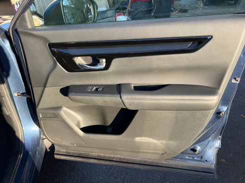 Used 2024 Honda CR-V EX-L image 17