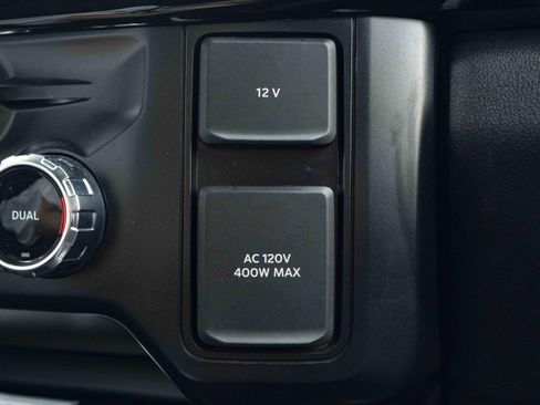 Used 2023 Ford F250 Lariat w/ Lariat Ultimate Package AWD/4WD image 40