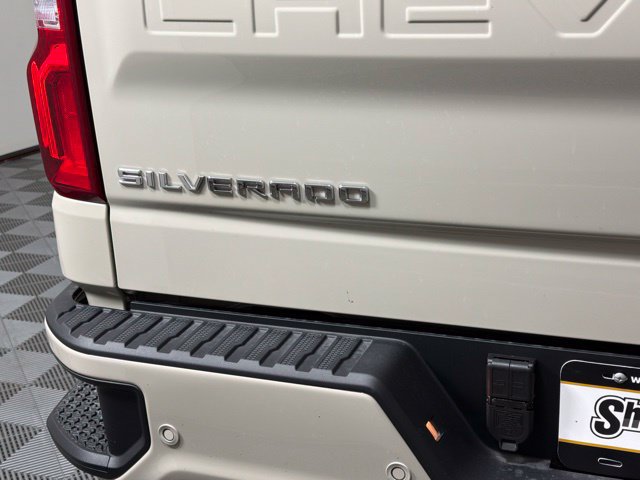 New 2026 Chevrolet Silverado 1500 RST AWD/4WD image 9