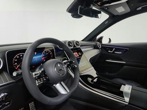 Used 2026 Mercedes-Benz GLC 300 4MATIC image 16