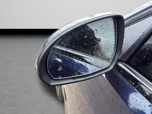 Used 2023 Mercedes-Benz C 300 Sedan image 31