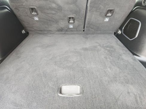 Used 2022 Jeep Grand Cherokee Limited image 34