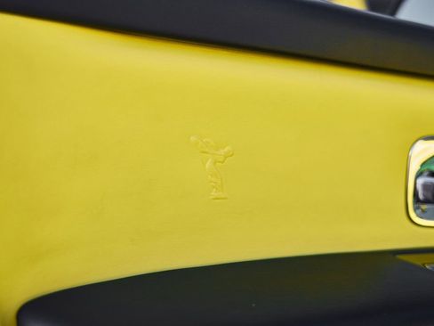 Used 2022 Rolls-Royce Cullinan Black Badge w/ Dark Exterior Package AWD/4WD image 38