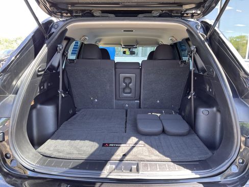 Used 2022 Mitsubishi Outlander ES FWD image 34