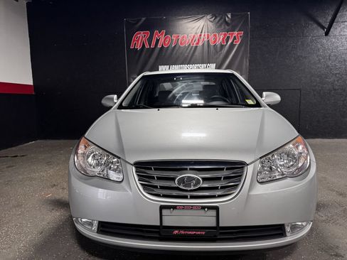 Used 2010 Hyundai Elantra GLS FWD image 9