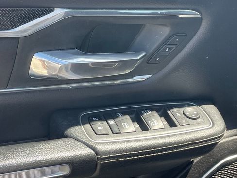 Used 2022 RAM 1500 Laramie w/ Sport Appearance Package image 6