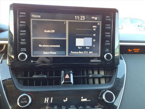 Certified 2022 Toyota Corolla LE image 15