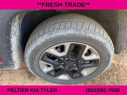 Used 2018 Jeep Compass Trailhawk w/ Navigation Group image 14