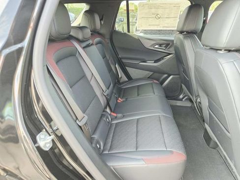 New 2026 Chevrolet Equinox RS w/ Convenience Package III AWD/4WD image 14