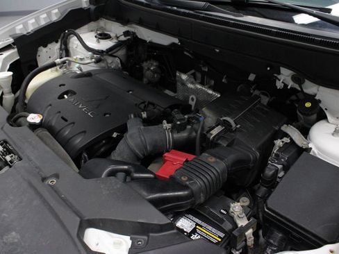 Used 2016 Mitsubishi Outlander Sport ES FWD image 11
