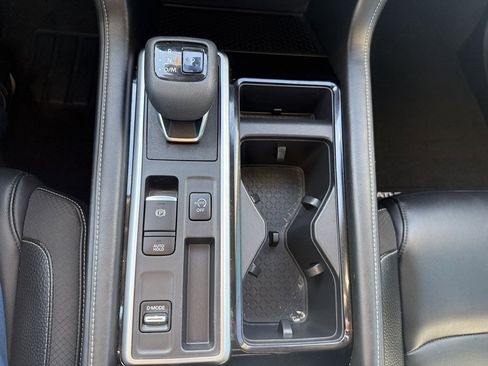 Used 2022 Nissan Pathfinder SL image 20