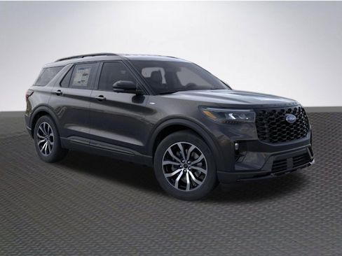 New 2026 Ford Explorer ST-Line w/ Premium Package RWD image 7