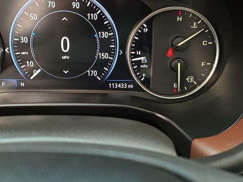 Used 2021 Buick Enclave Avenir w/ Avenir Technology Package FWD image 18