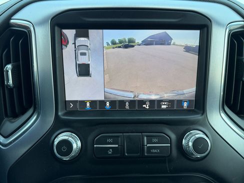 Used 2019 GMC Sierra 1500 SLT w/ SLT Premium Package AWD/4WD image 18