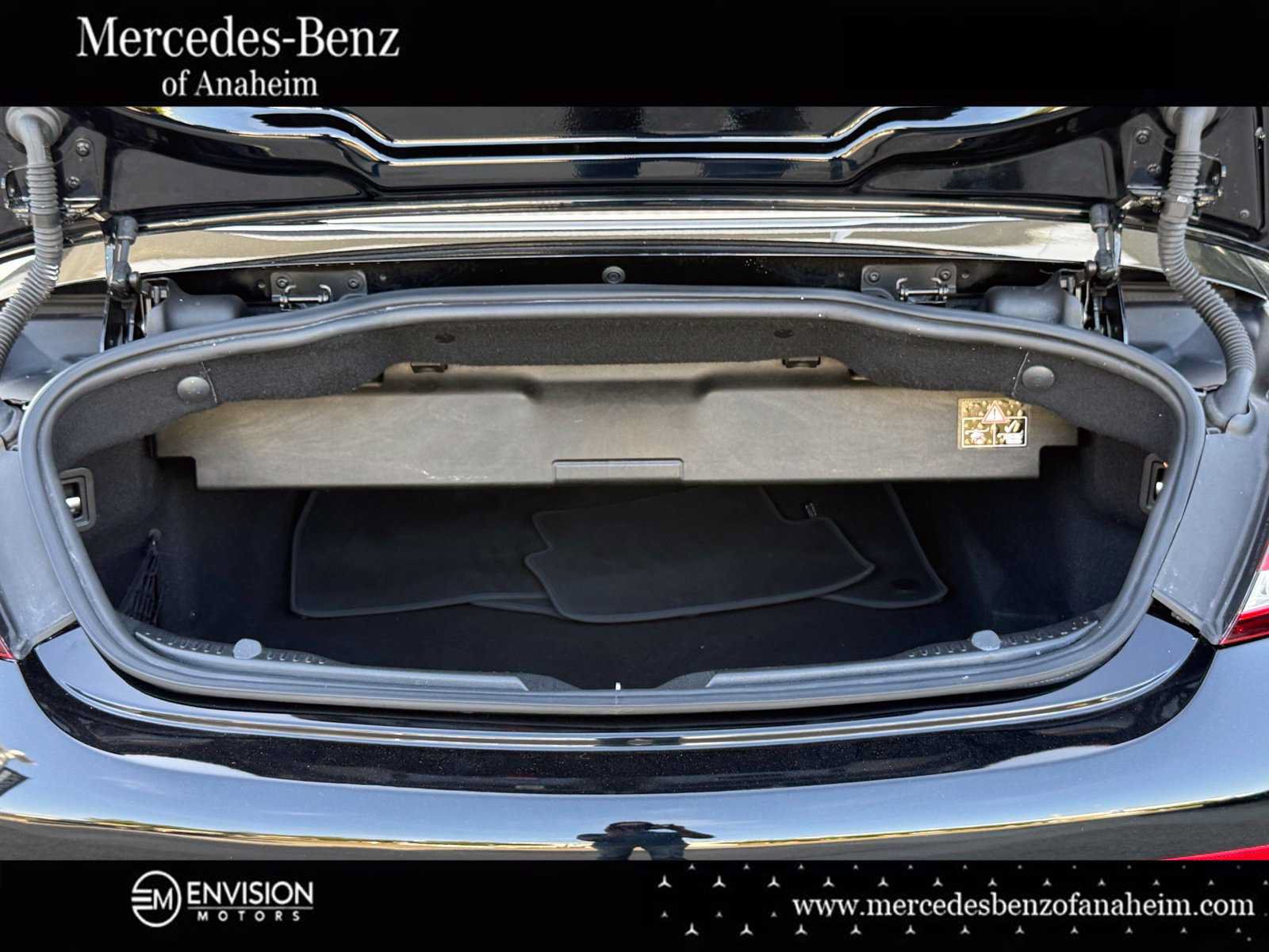 Used 2021 Mercedes-Benz C 300 Cabriolet image 16