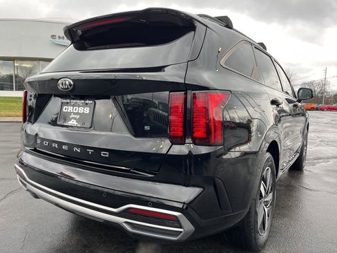 Used 2021 Kia Sorento S w/ Panoramic Sunroof Package image 45